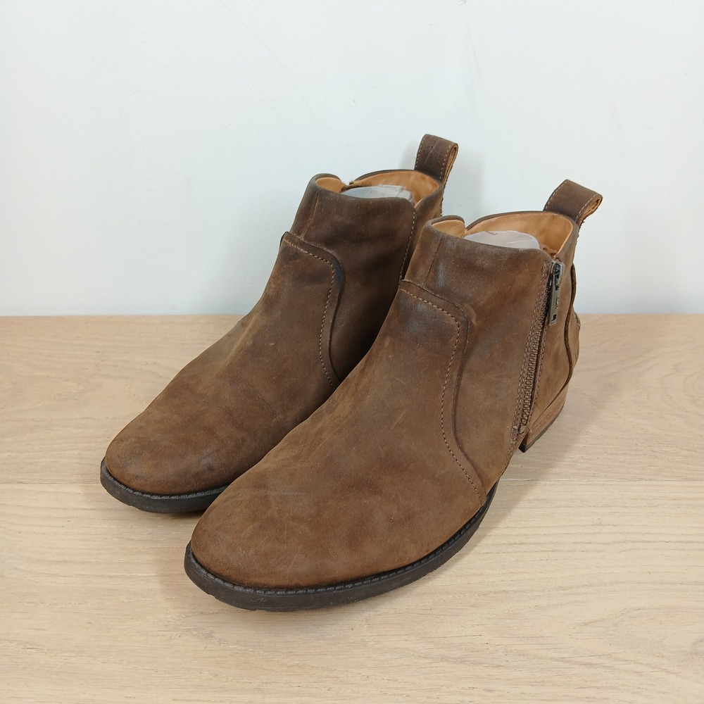 UGG Ankle Boots Womens 9.5 Brown Leather Side Zip Stacked Low Heel Streetwear